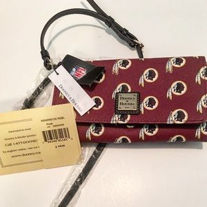 WASHINGTON REDSKINS Dooney & Bourke Crossbody